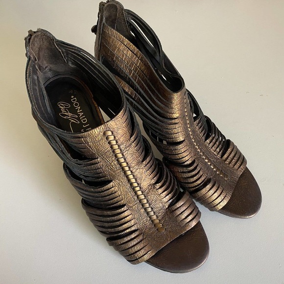 Donald J Pliner Thora Ankle Boot Bootie Leather Bronze Open Toe Metal St… - Picture 2 of 7